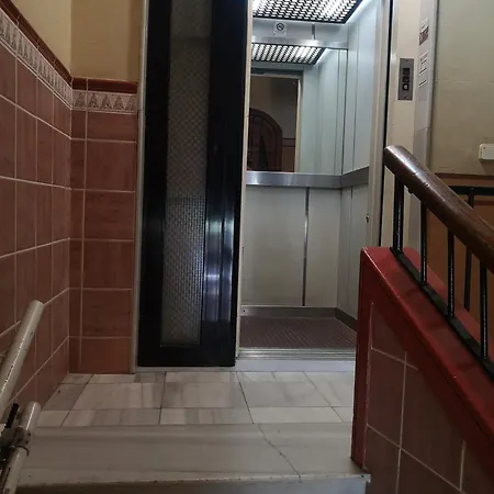 Aparteasy - Family Sant Antoni Apt. Appartement